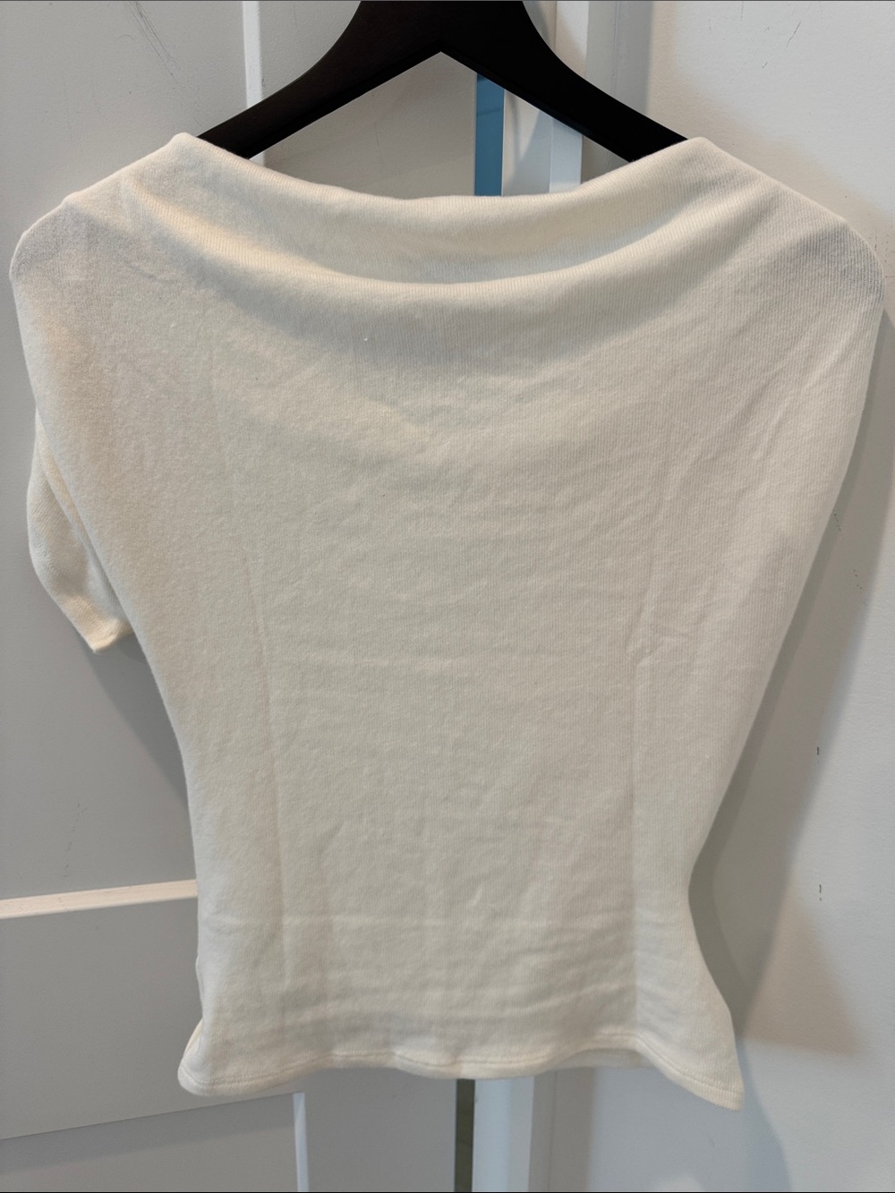 Reformation Off-Shoulder Ruched Cream Top - Picture 6 of 7